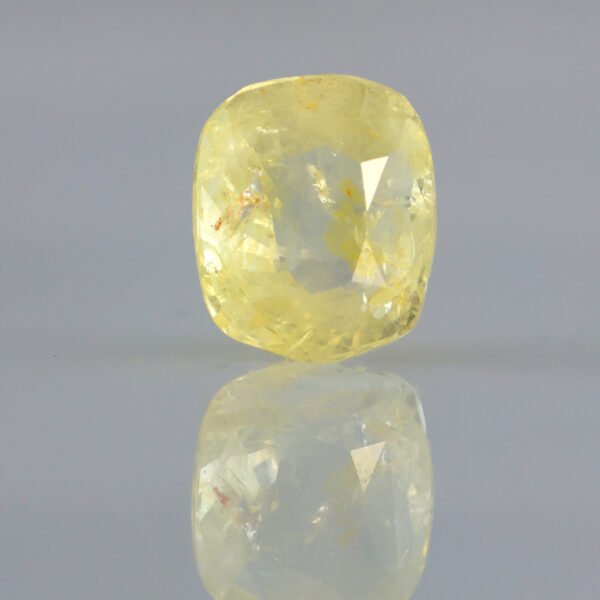Yellow Sapphire - 4.43 Carat ( 4.87 Ratti)