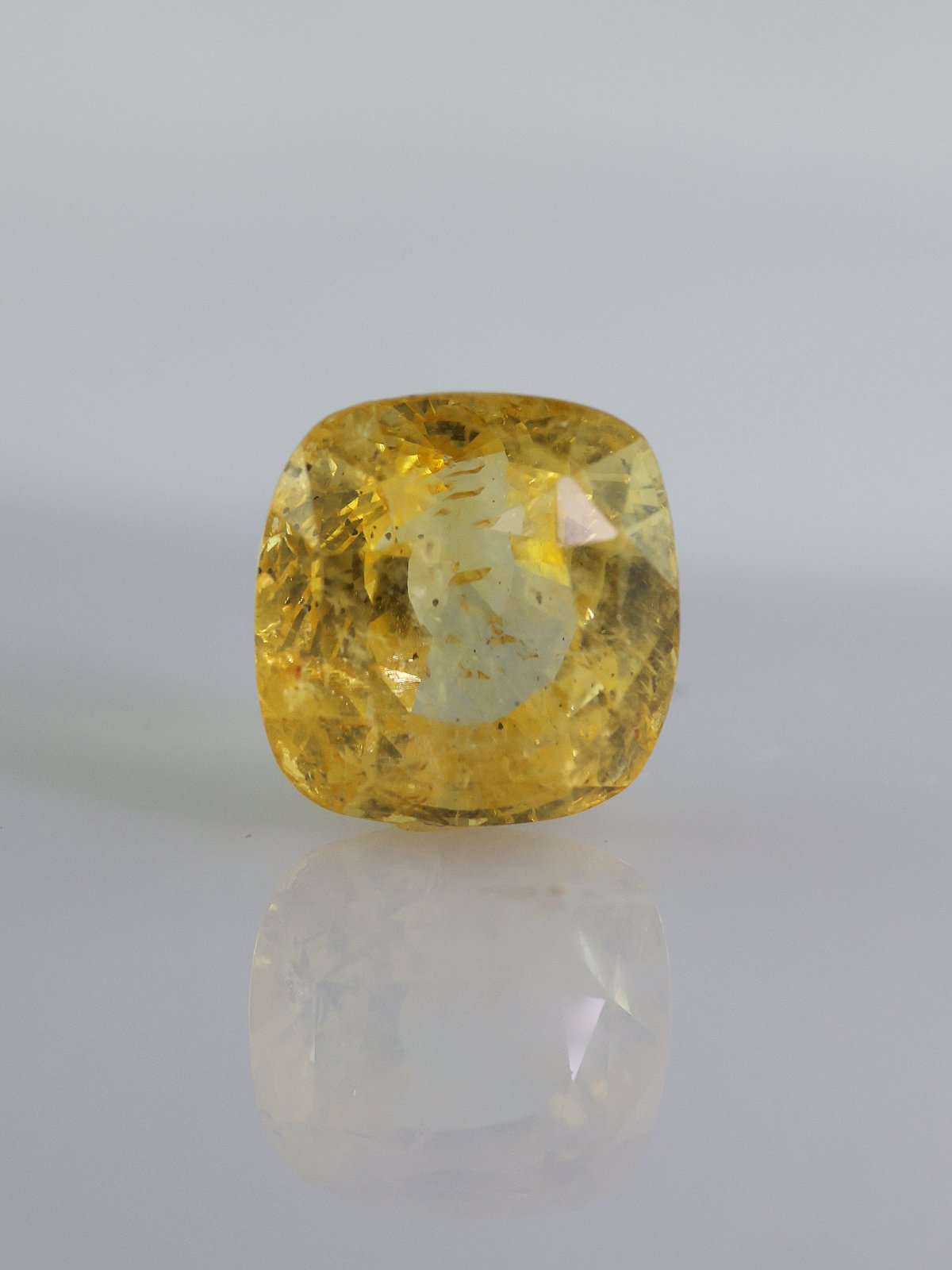 Yellow Sapphire - 7.10ct