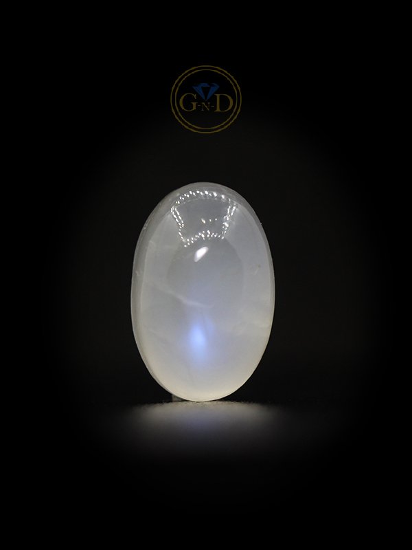 Rainbow Moonstone -10.99 Ct. (12.00 Ratti)