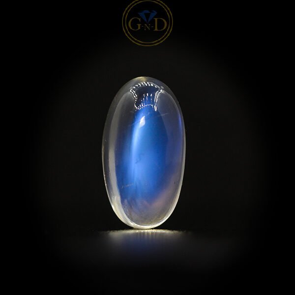 Rainbow Moonstone -7.02 Ct. (7.77 Ratti)