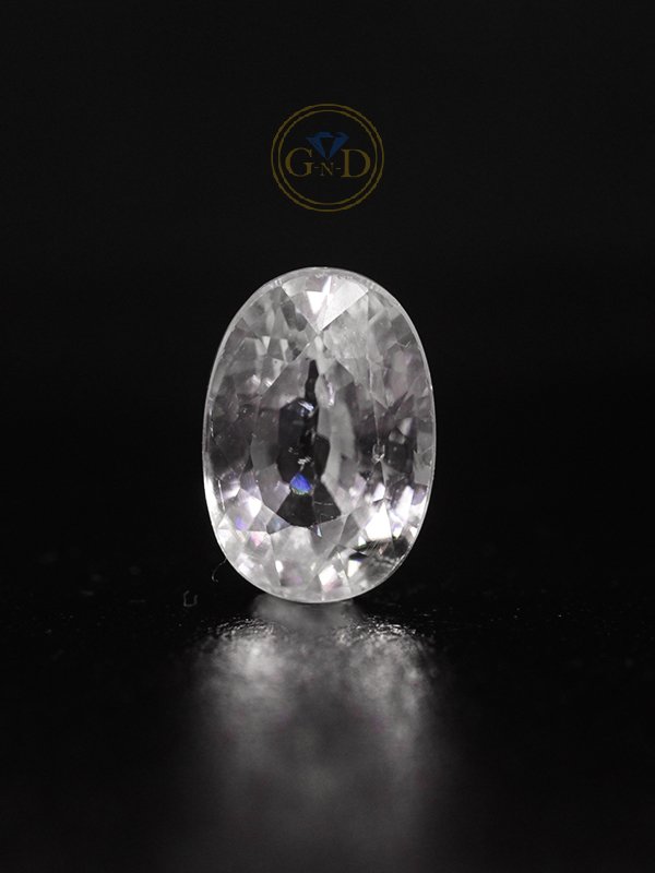 Natural Zircon 7.14 Carat (7.85 Ratti)