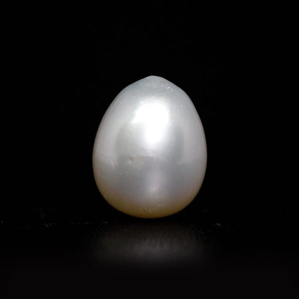 Natural South Sea Pearl - 7.53Ct.
