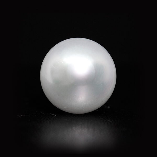 Natural South Sea Pearl - 7.89Ct.