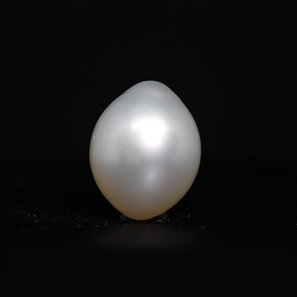 Natural South Sea Pearl - 8.04Ct.
