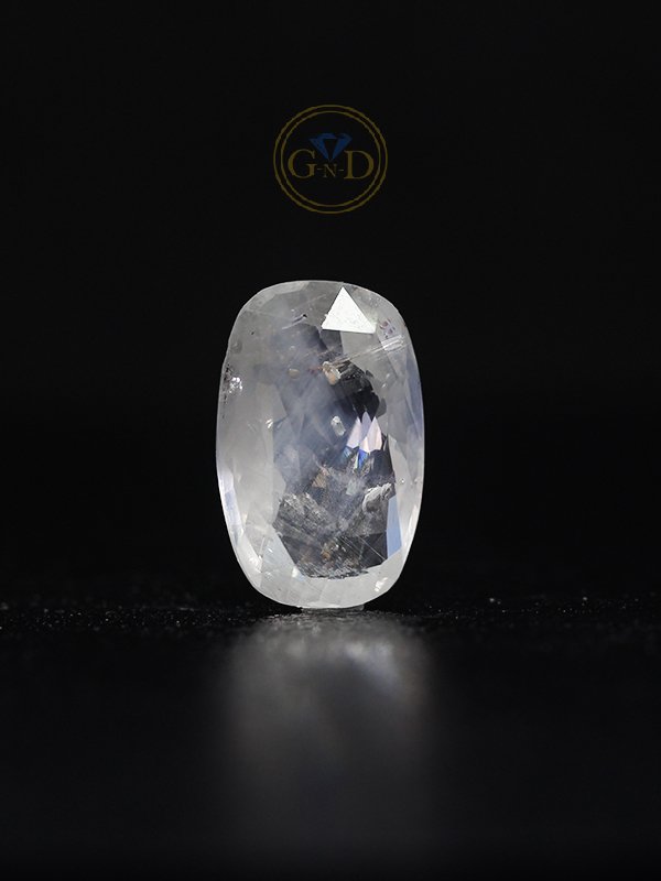 White Sapphire - 4.16 Carat ( 4.57 Ratti )