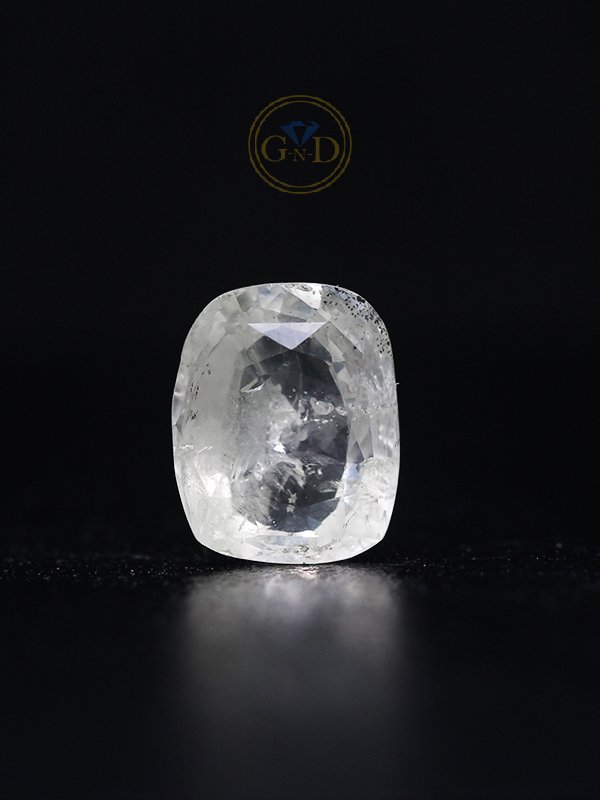 White Sapphire - 4.73 Carat ( 5.20 Ratti )