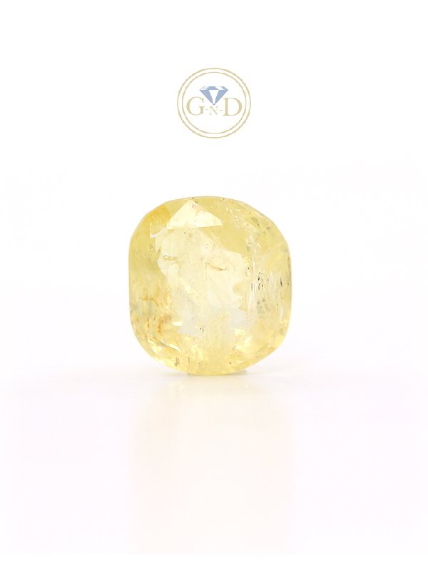 Yellow Sapphire - 3.59 Carat ( 3.94 Ratti )