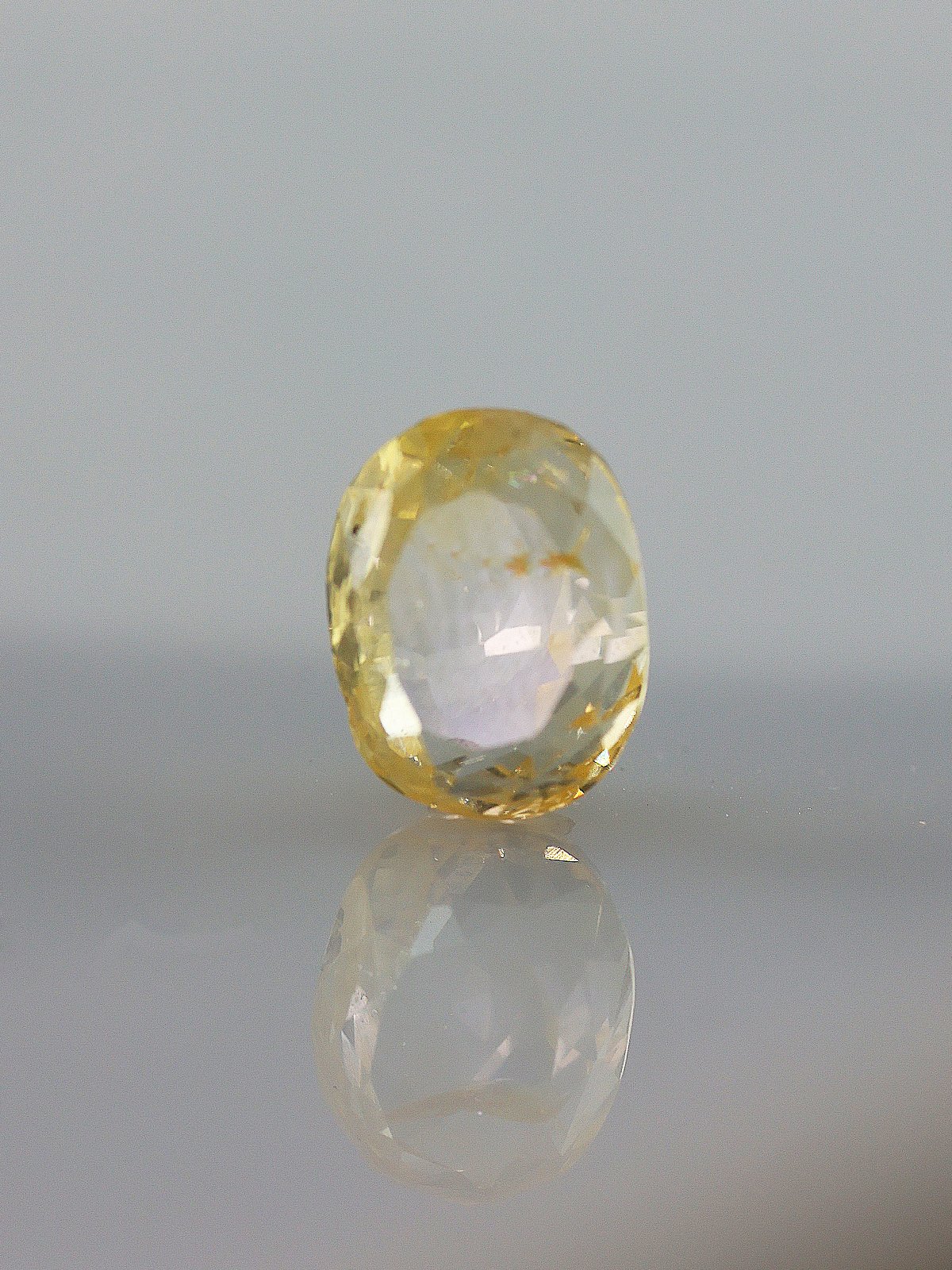 Yellow Sapphire - 4.98Ct.