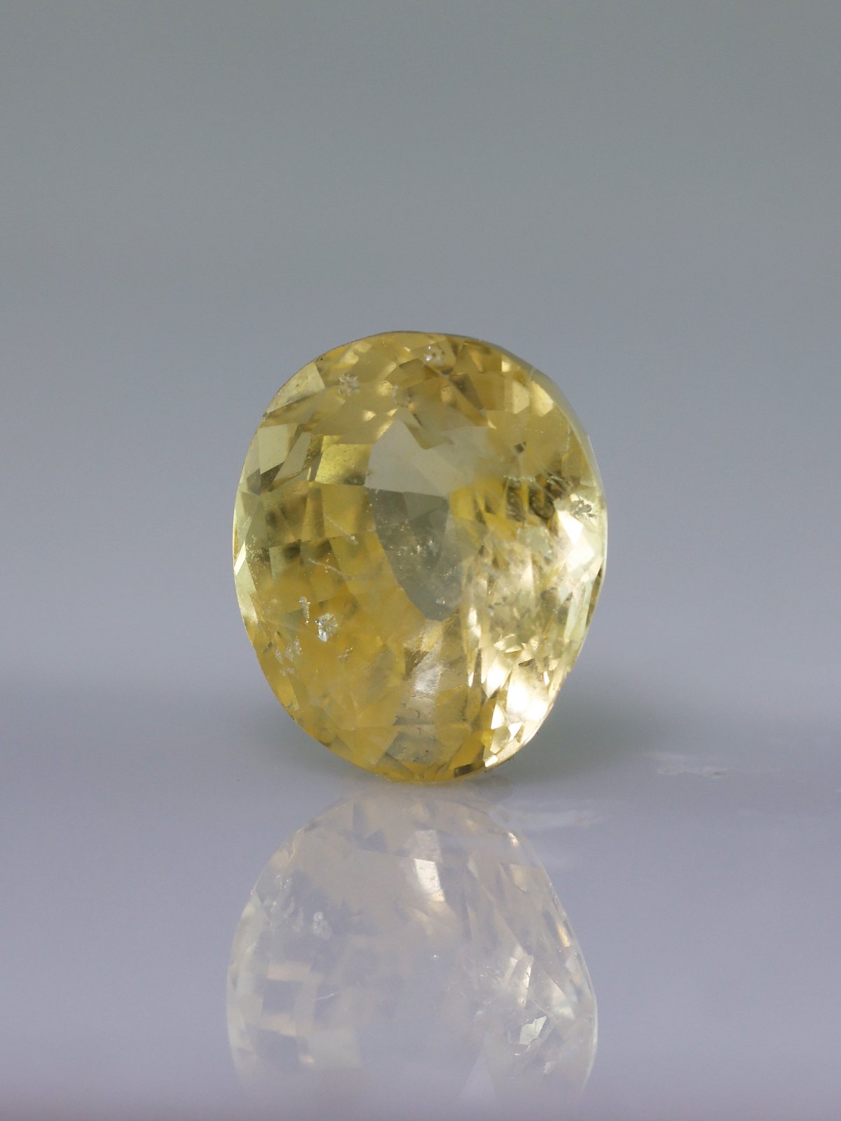 Yellow Sapphire - 5.53Ct.
