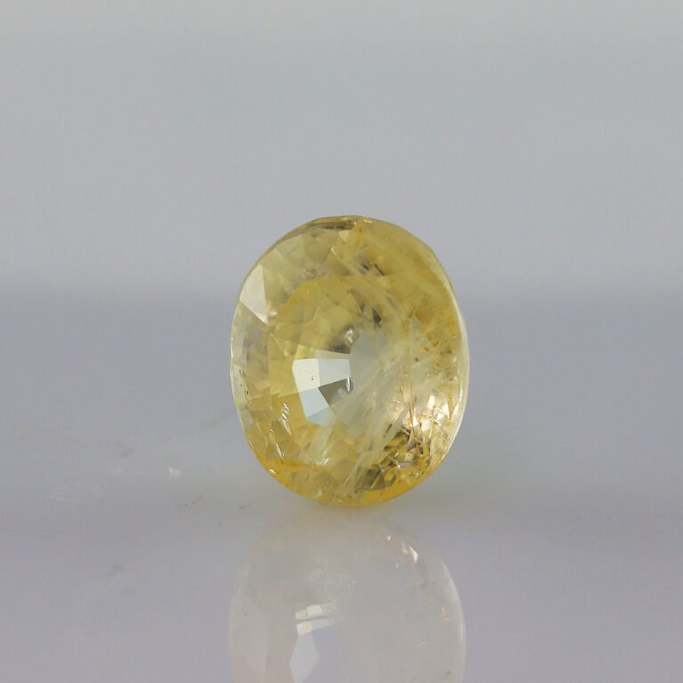 NATURAL YELLOW SAPPHIRE - 9.04CT