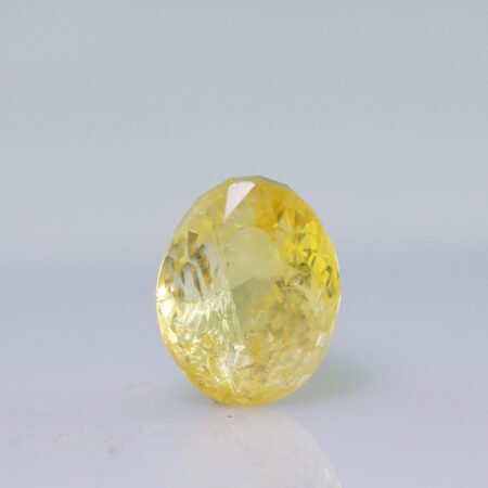 NATURAL YELLOW SAPPHIRE - 5.17CT